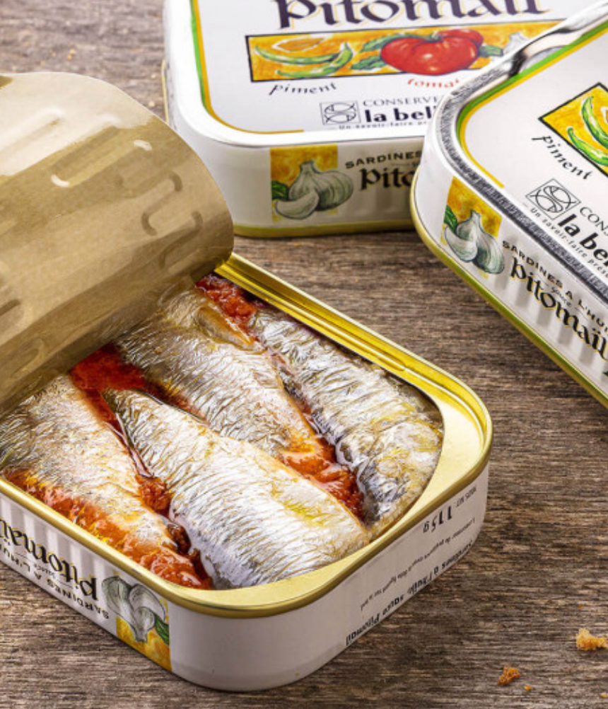 Sardinen in Öl mit Pitomaïl-Sauce